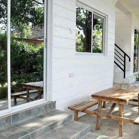 Bed and Breakfast Location One Eighty Bangcusay Exteriér fotografie