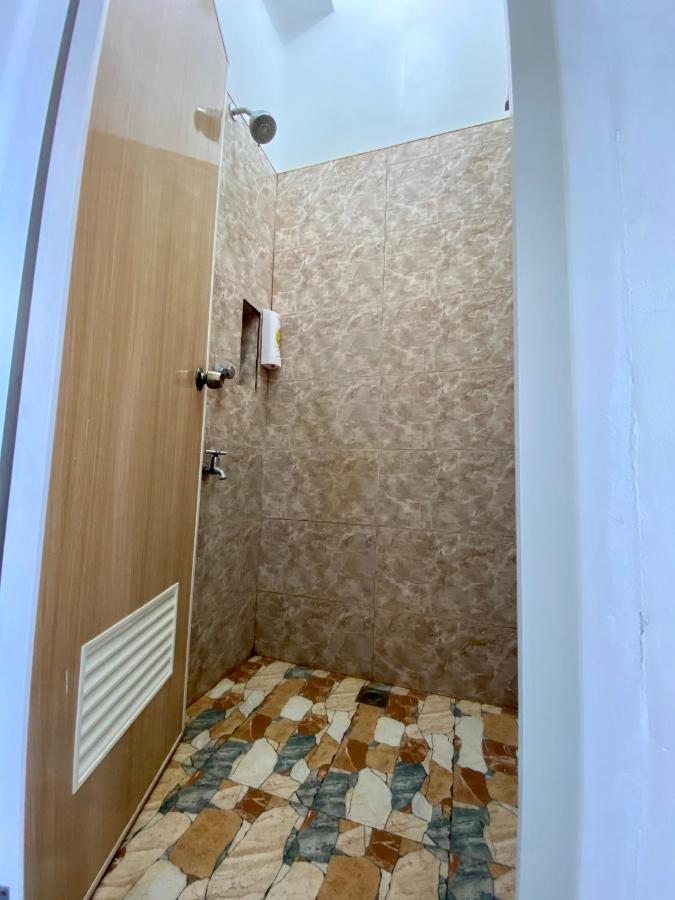 Bed and Breakfast Location One Eighty Bangcusay Exteriér fotografie